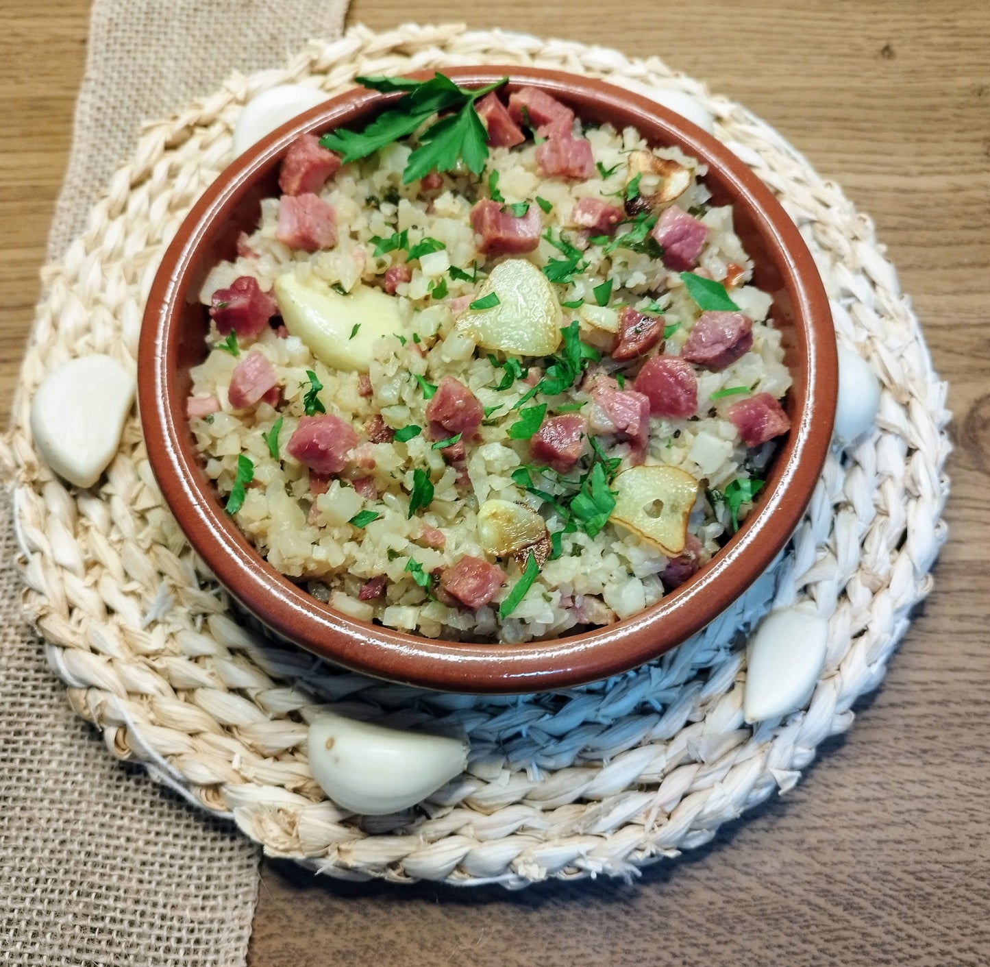 MIGAS DE COLIFLOR CON JAMÓN