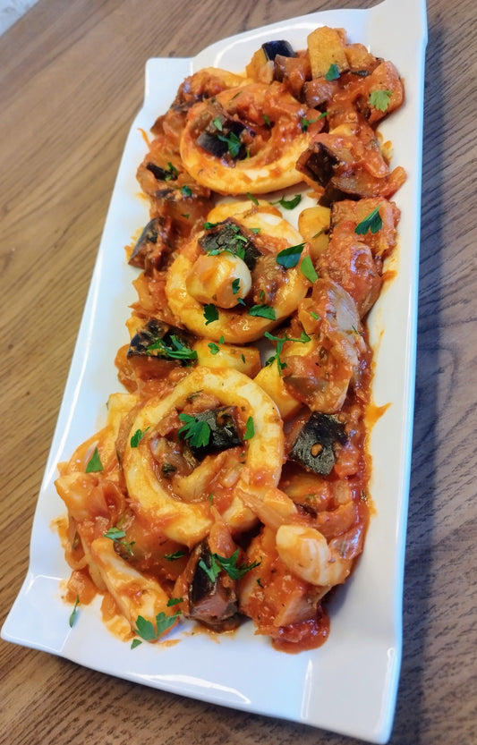 CALAMARES CON SETAS Y BERENJENA