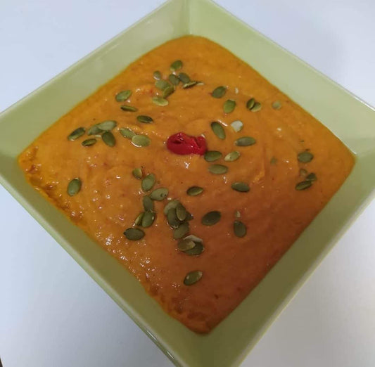 CREMA DE CALABAZA AL CURRY con pimientos del Piquillo