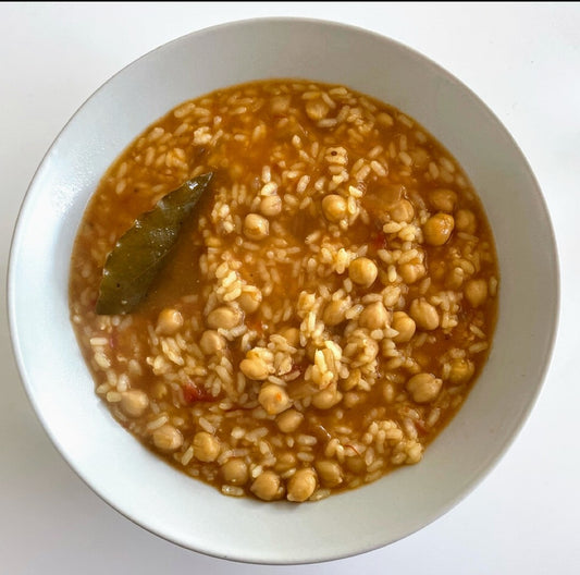 POTAJE DE ARROZ CON GARBANZOS