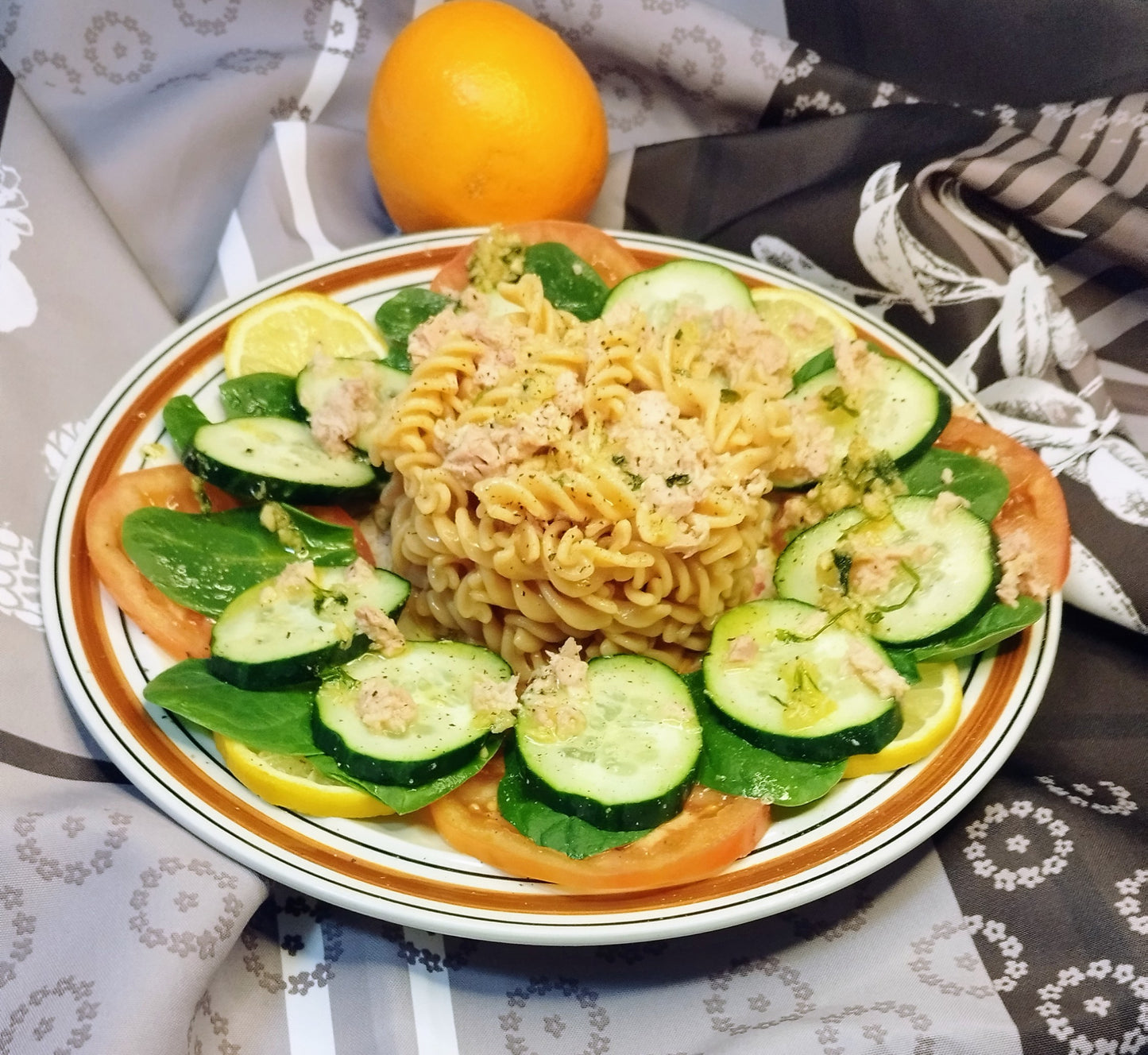 Ensalada de pasta de lentejas