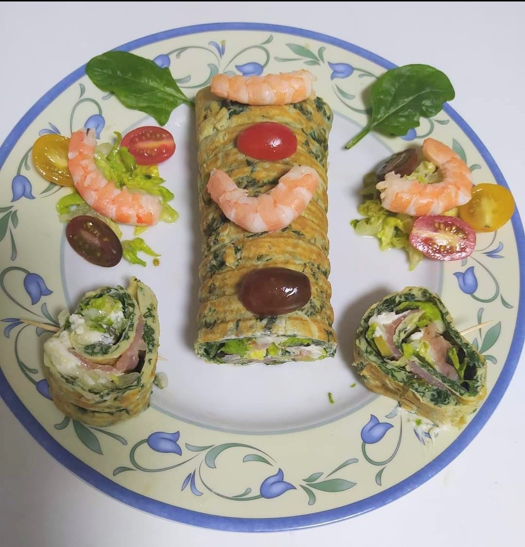 Rollito de espinacas con salmón y queso de cabra